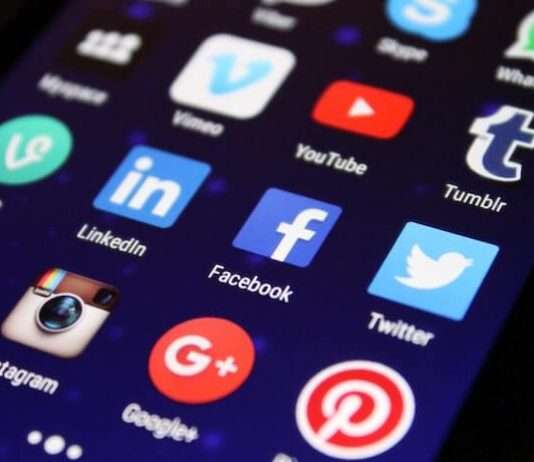 Benefits of Social Media for Organizations Benefits of Social Media for Organizations