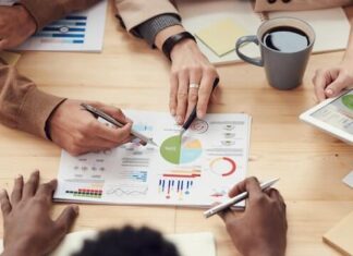 4 Ways to Track Your Business Finances 4 Ways to Track Your Business Finances