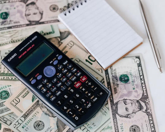 4 Tips to Improve Your Company’s Cash Flow 4 Tips to Improve Your Company’s Cash Flow