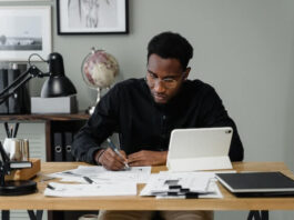 How to Easily Switch Payroll and HCM: Everything You Need To Know How to Easily Switch Payroll and HCM: Everything You Need To Know