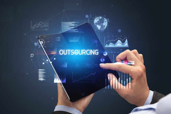 4 Ways Outsourcing Can Benefit Your Business