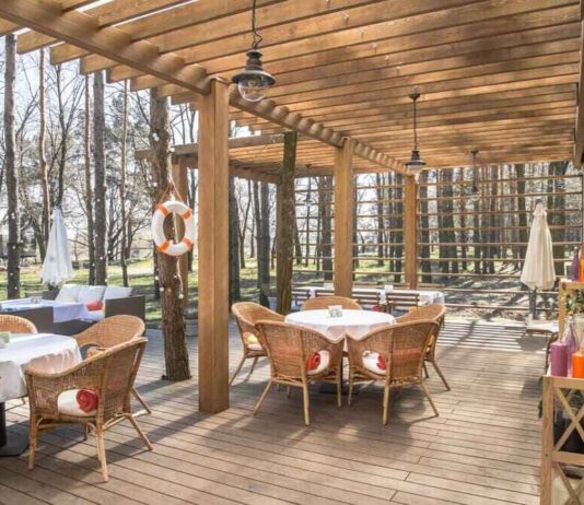 The Role Of Color And Texture In Outdoor Restaurant Seating Design Bending the old rules for color and texture in outdoor furniture