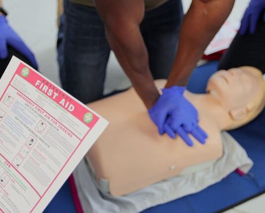 How Many Emergency First Aiders Do I Need in the UK? How Many Emergency First Aiders Do I Need in the UK?