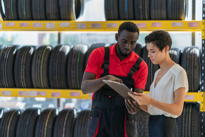 The Importance Of Customer Service In Tire And Tool Truck Franchises