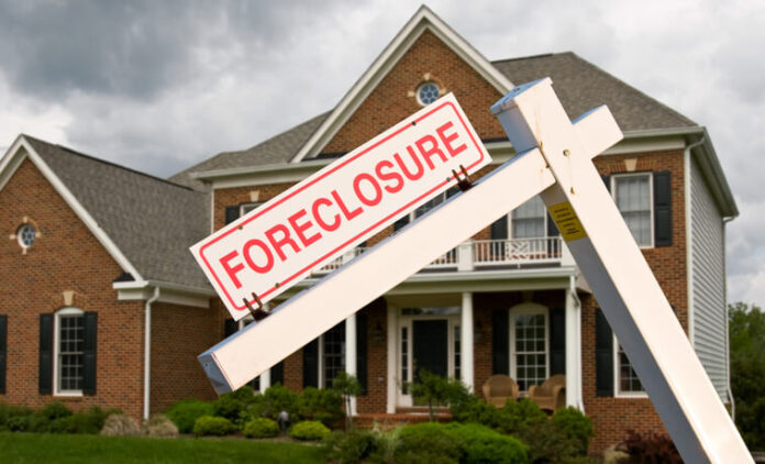 How Foreclosure Opportunities Can Boost Your Finances