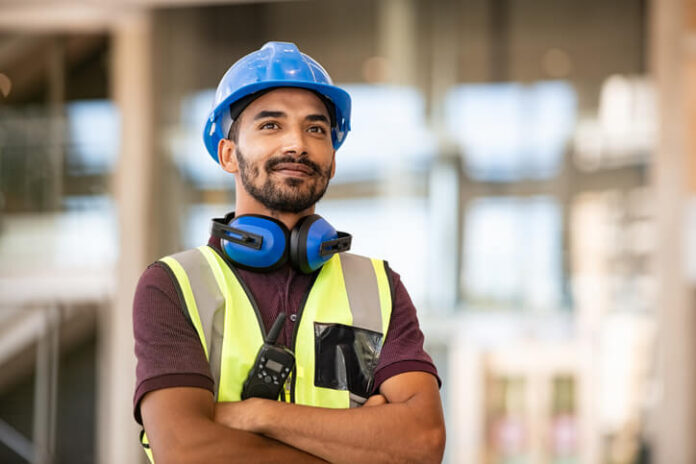 10 Essential Skills Every Construction Worker Needs