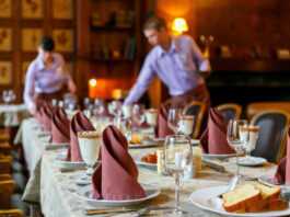 Managing Seasonal Recruitment Challenges In The Restaurant Industry Managing Seasonal Recruitment Challenges In The Restaurant Industry