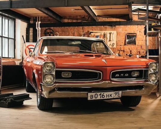 When Did Pontiac Go Out of Business: Why Did it Stop Making Cars? When Did Pontiac Go Out of Business