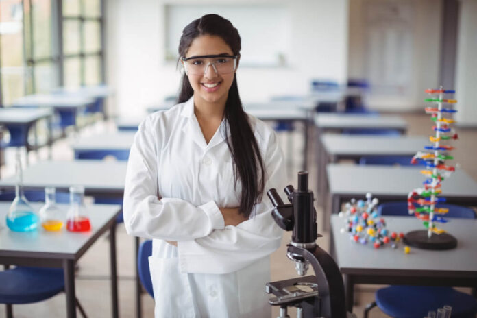 How To Build A Foundation For Your Future Business As A Chemistry Student
