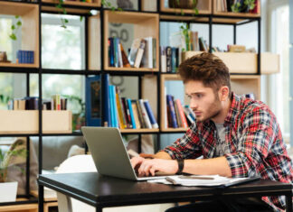 Pros And Cons Of Working While In College Pros And Cons Of Working While In College