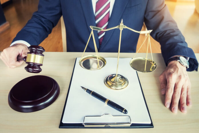 Essential Tips For Small Business Owners For Navigating Legal Landmines
