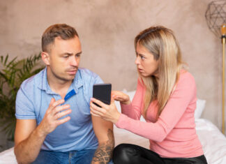 Apps To Catch A Cheater And Why Are They So Popular Today Apps To Catch A Cheater And Why Are They So Popular Today