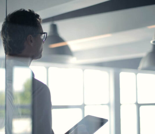 Which ICS Functional Area Sets the Incident Objectives? Which ICS Functional Area Sets the Incident Objectives