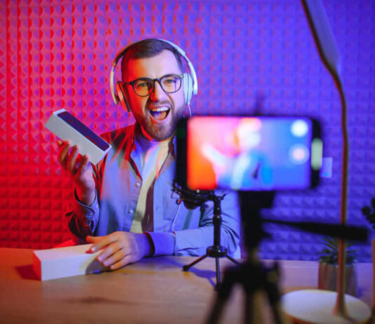 How To Monetize Your Twitch Following How To Monetize Your Twitch Following