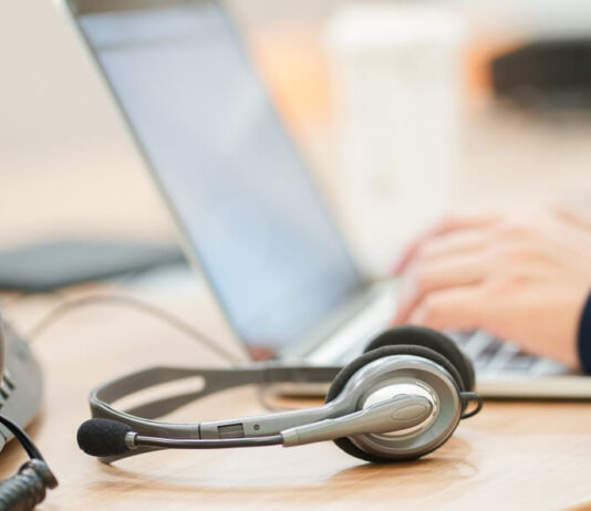 Tips For Finding The Right Phone Service For Your Small Business Tips For Finding The Right Phone Service For Your Small Business