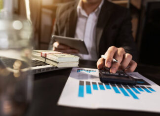 5 Reasons You Should Outsource Your Financial Services 5 Reasons You Should Outsource Your Financial Services