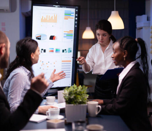 5 Easy Steps To Launching Your Profitable Event Planning Business 5 Easy Steps To Launching Your Profitable Event Planning Business